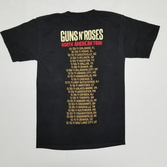 Guns N Roses 2011 Band Tour Tee - Picture 3 of 3
